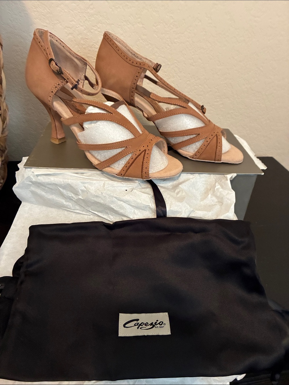 Capezio Tan Strappy T‑Bar Dance Heels